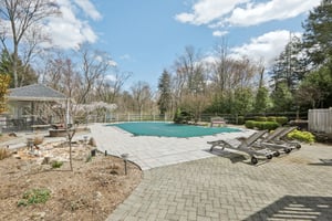 W Saddle River Rd-S0904-076.jpg