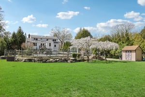 W Saddle River Rd-S0904-090.jpg