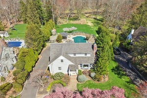 W Saddle River Rd-S0904-099.jpg