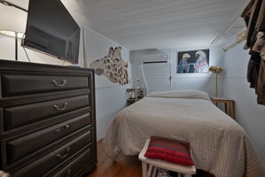 Bed 1