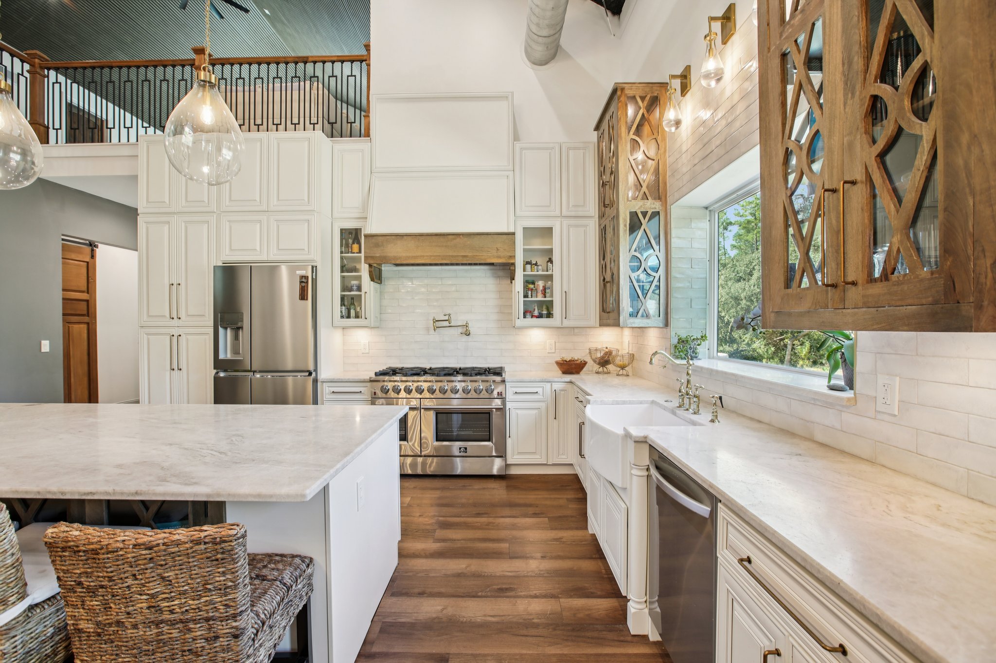 N Fairport Ave-S1710-015.jpg