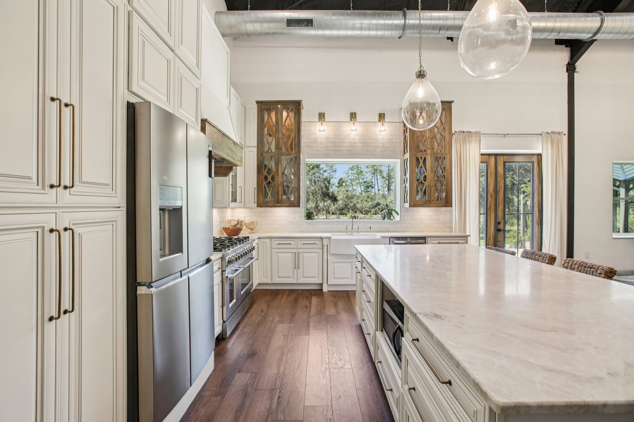 N Fairport Ave-S1710-020.jpg