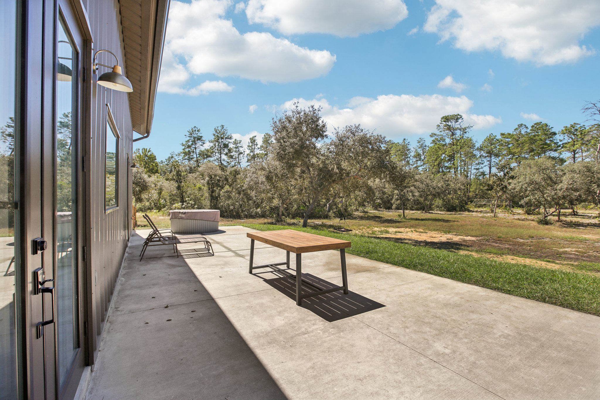 N Fairport Ave-S1710-048.jpg