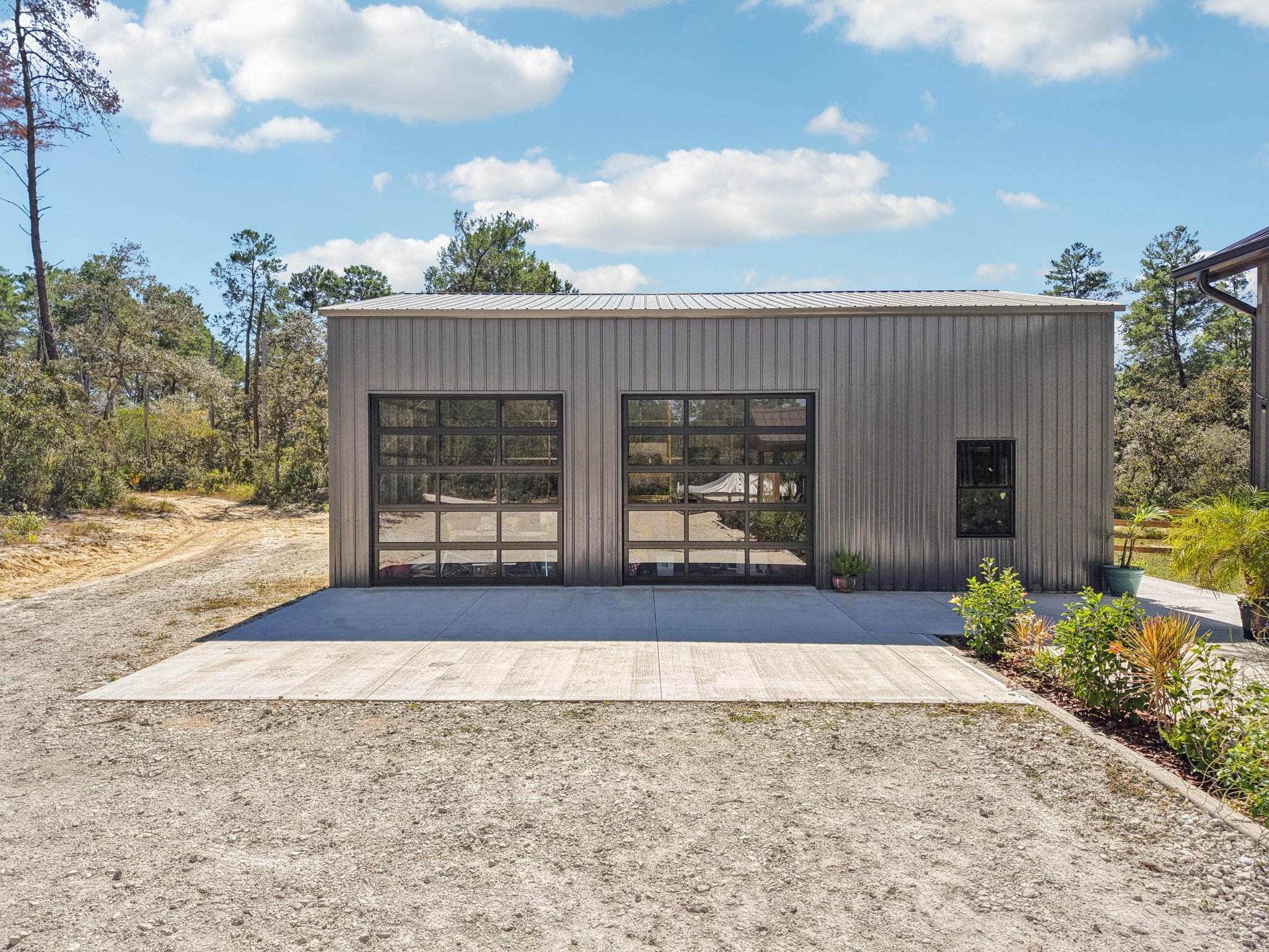 N Fairport Ave-S1710-056.jpg