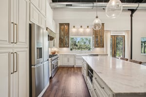 N Fairport Ave-S1710-020.jpg