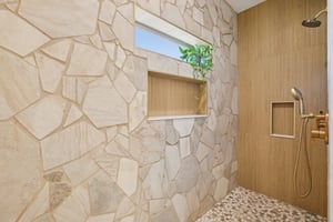 N Fairport Ave-S1710-031.jpg