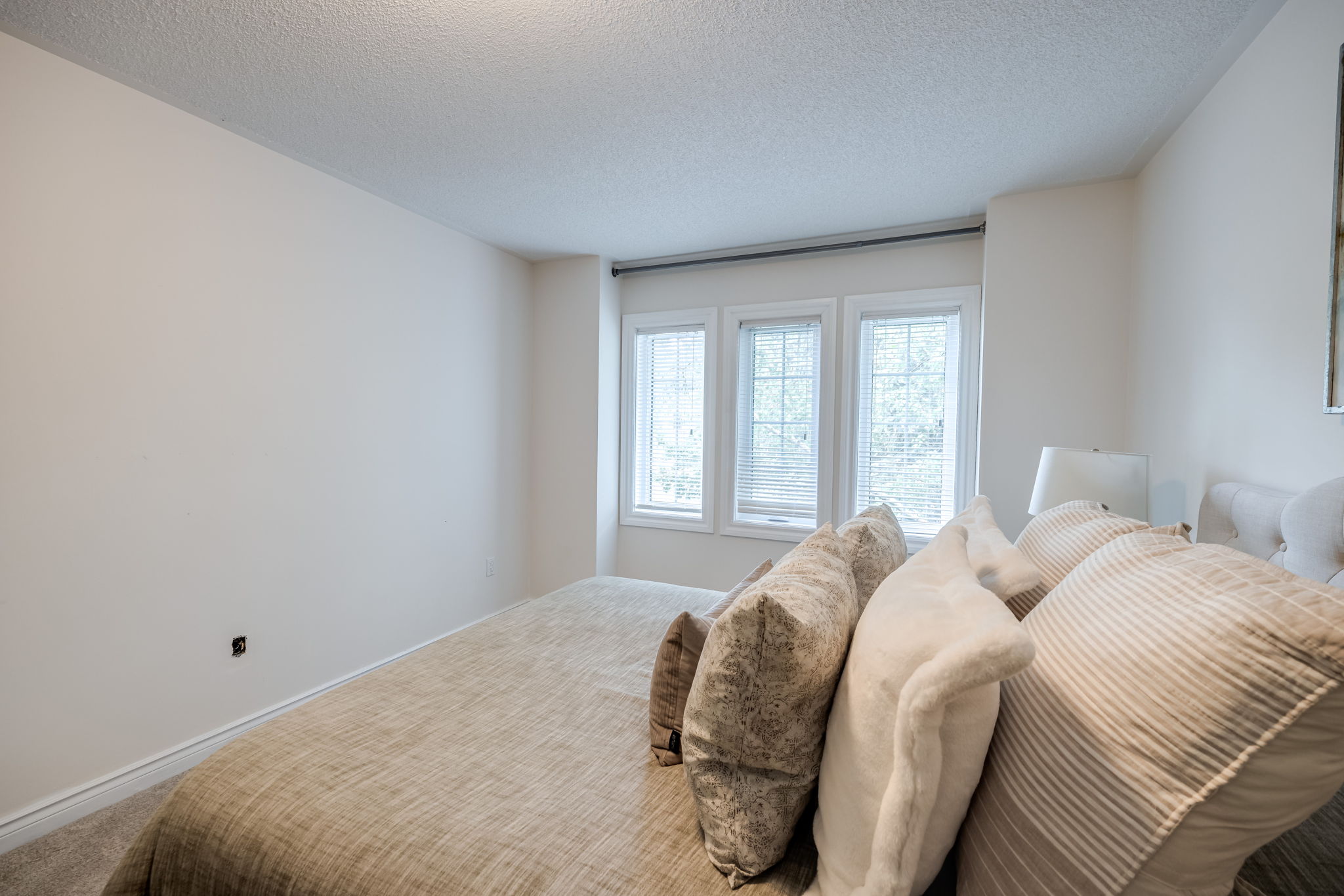 Newmarket property showcase — delivered property photograph 33