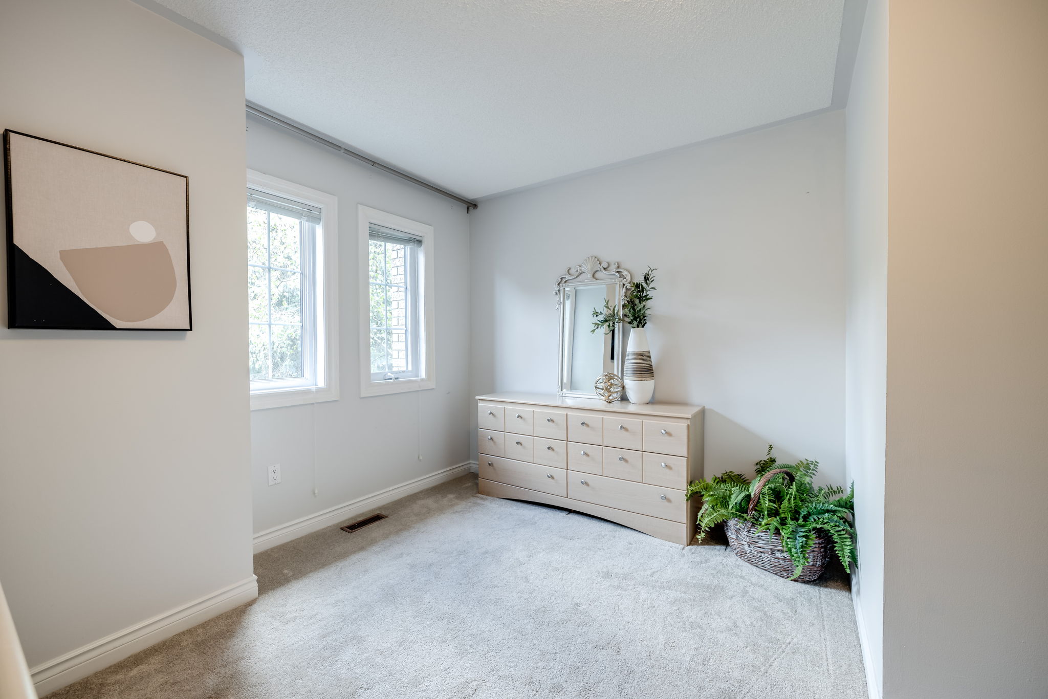 Newmarket property showcase — delivered property photograph 31