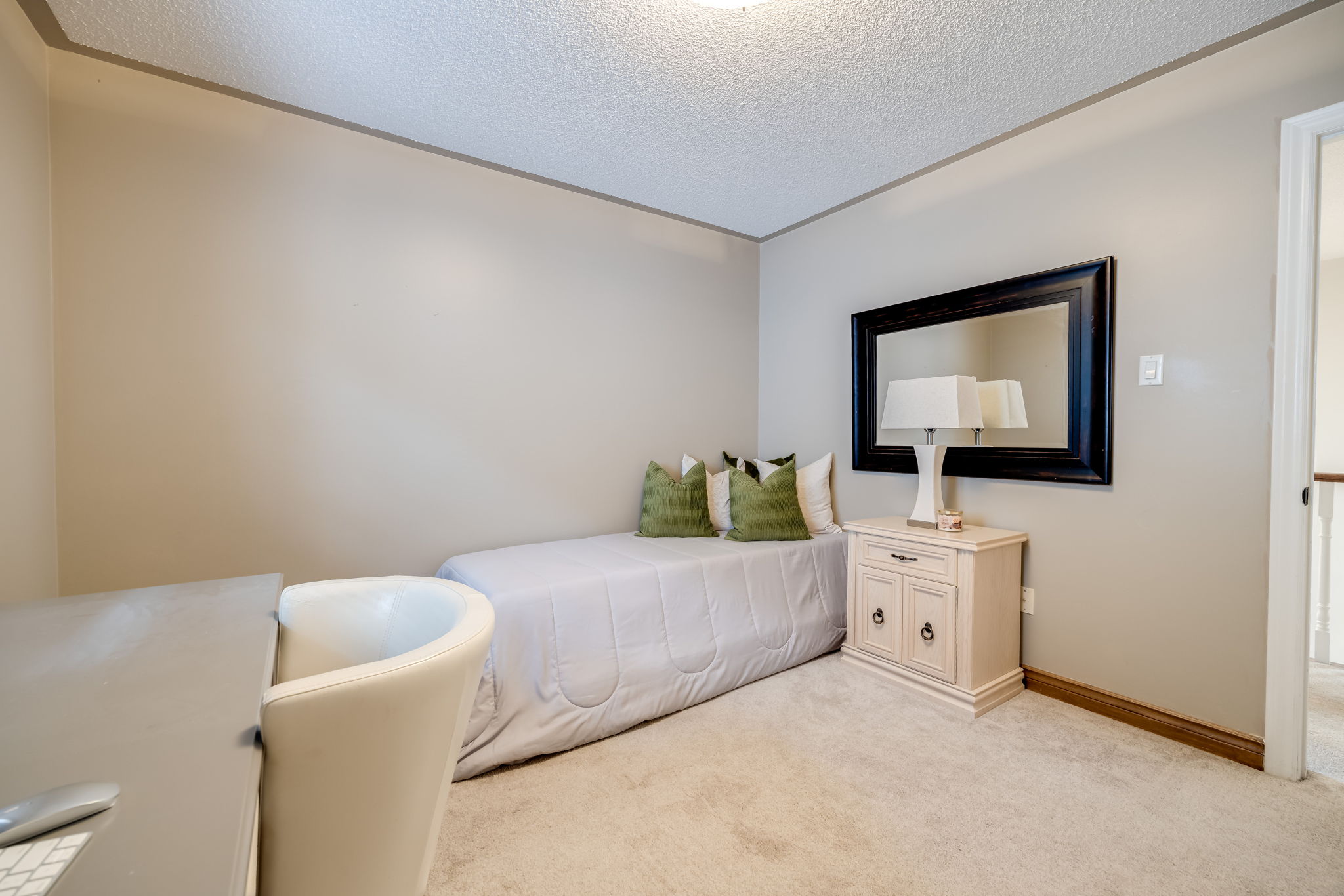 Newmarket property showcase — delivered property photograph 37