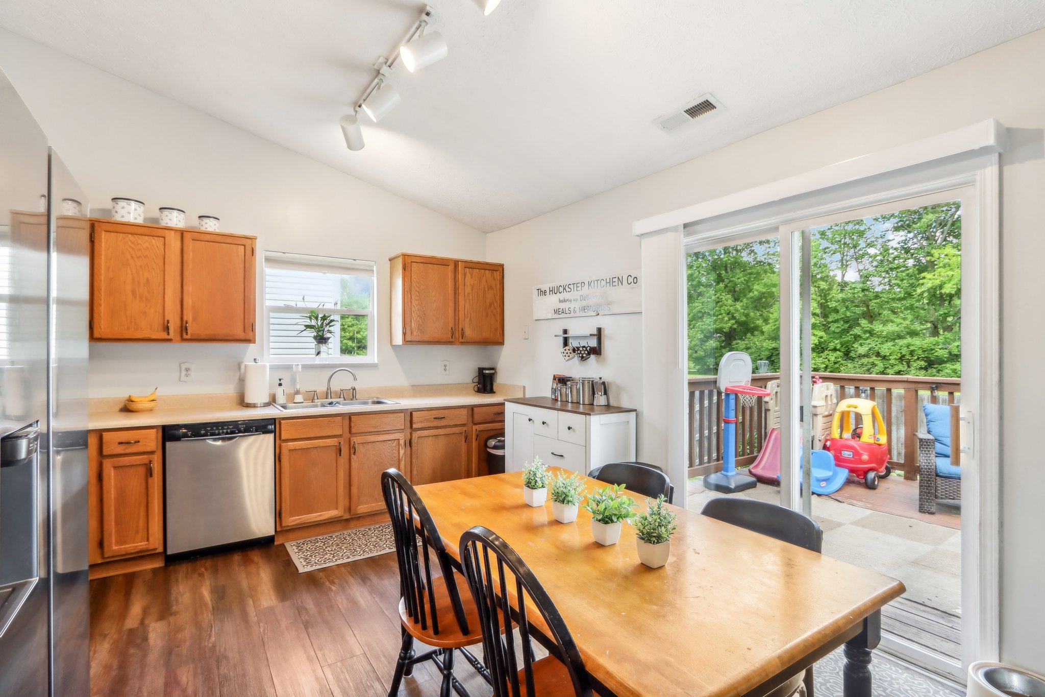 Kingston Cir-016.jpg