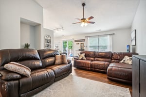 Kingston Cir-010.jpg