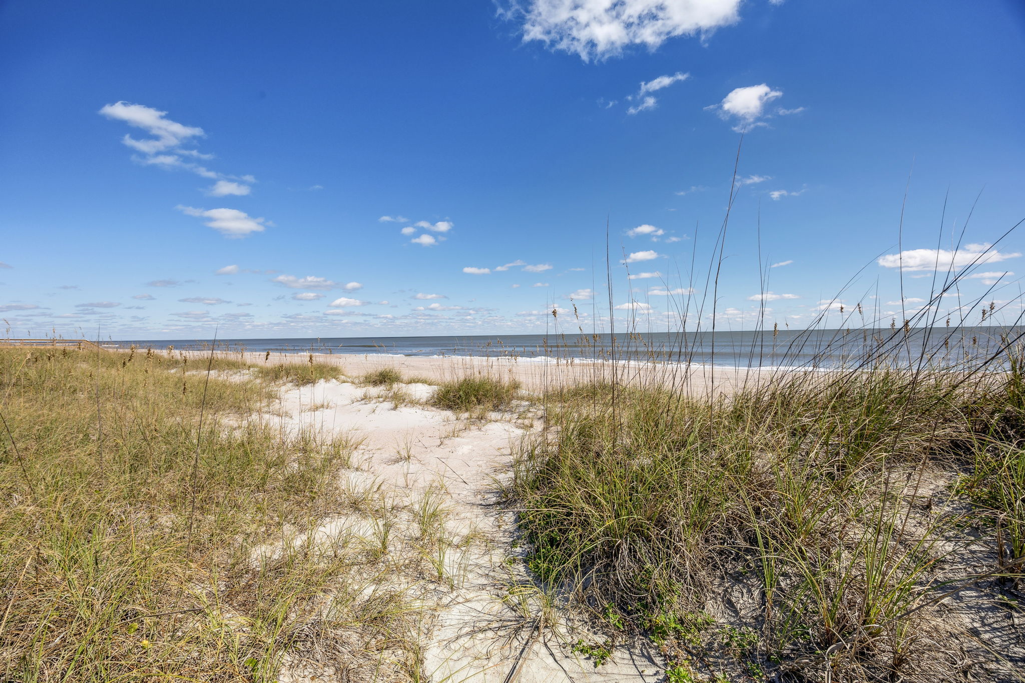 A short sandy path leads you straight to the shoreline...