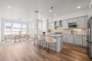 7770 Town Square Way, Reno, NV 89523, USA Photo 12