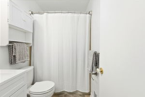  Photo 30