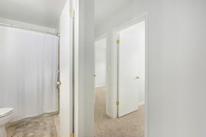  Photo 34