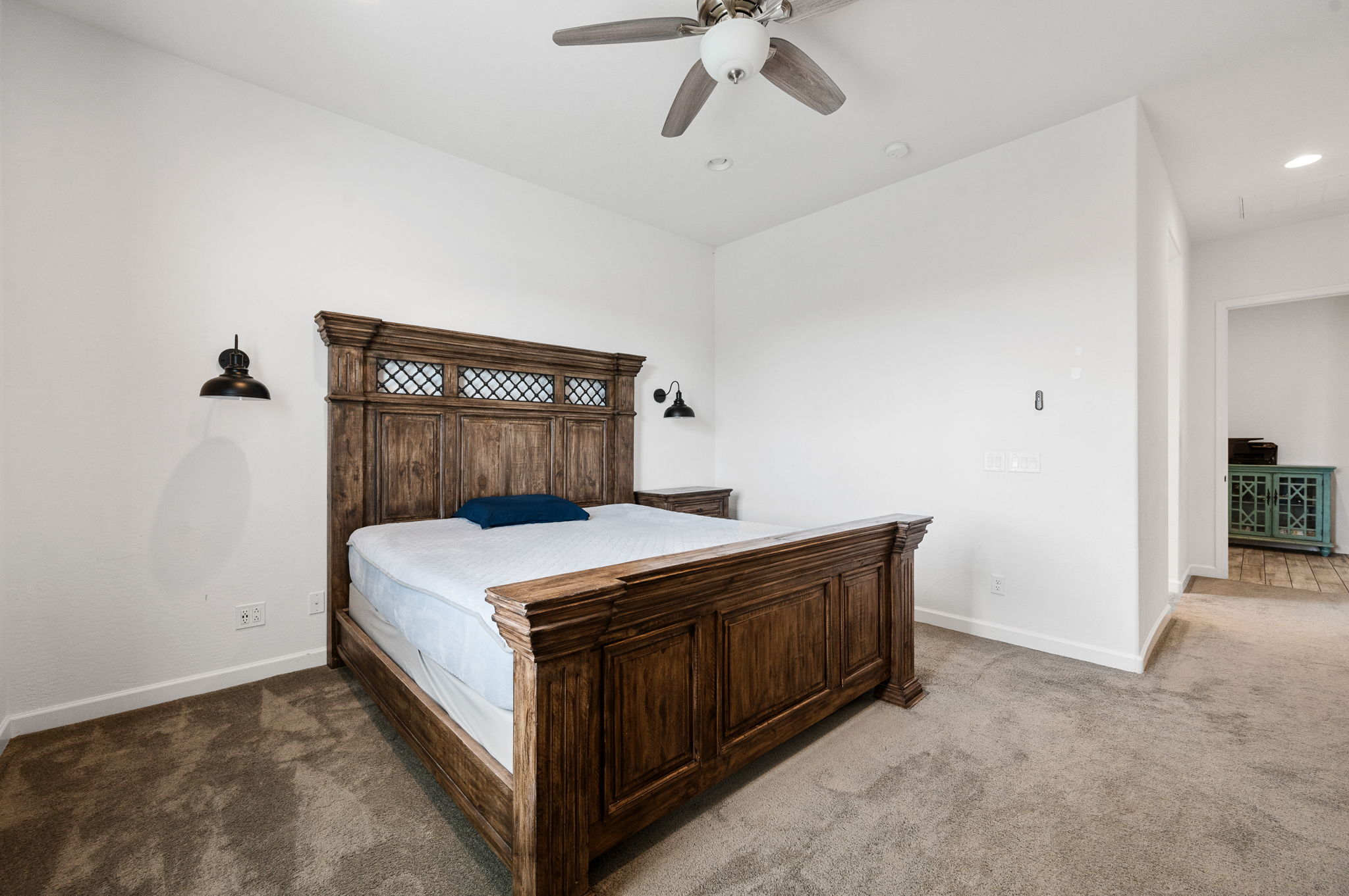 Primary Bedroom_2