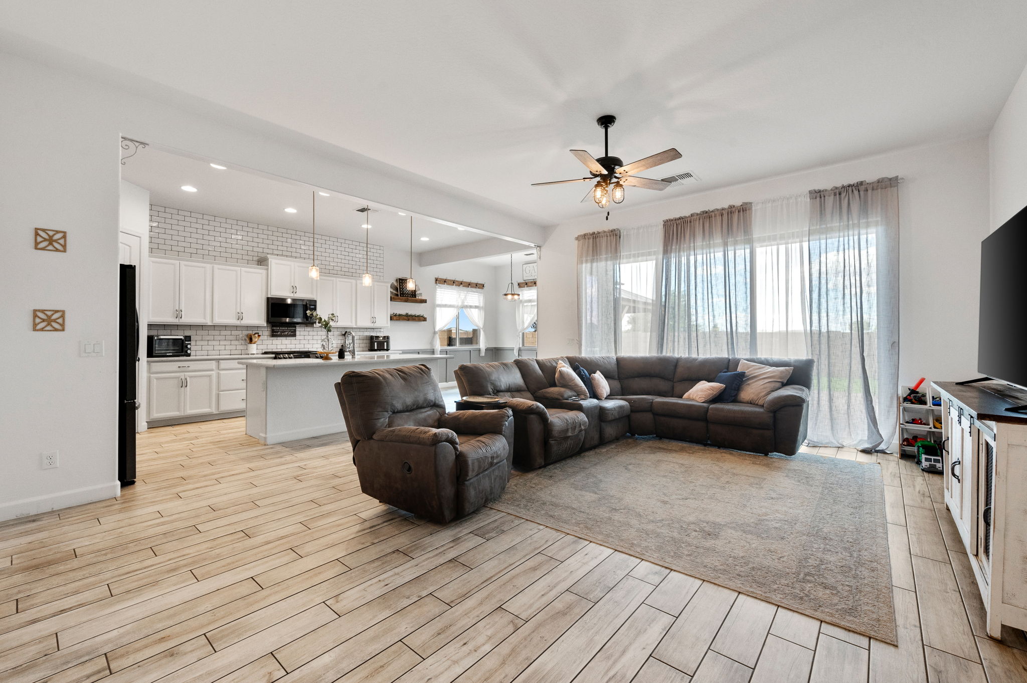 Living Room_1