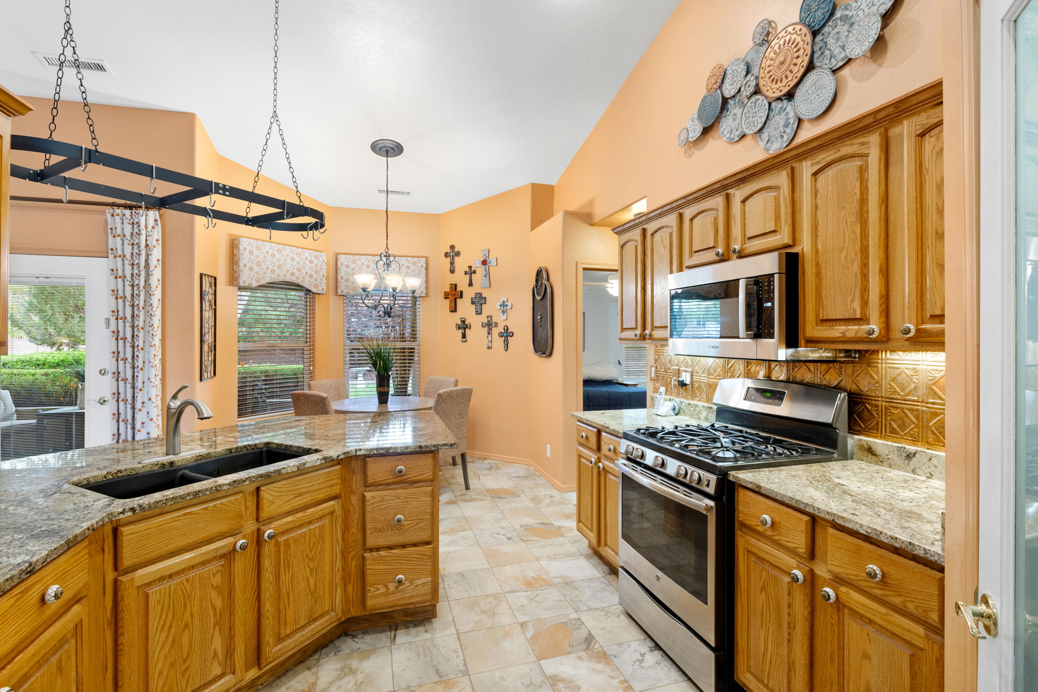 Kitchen (3)