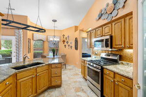 Kitchen (3)