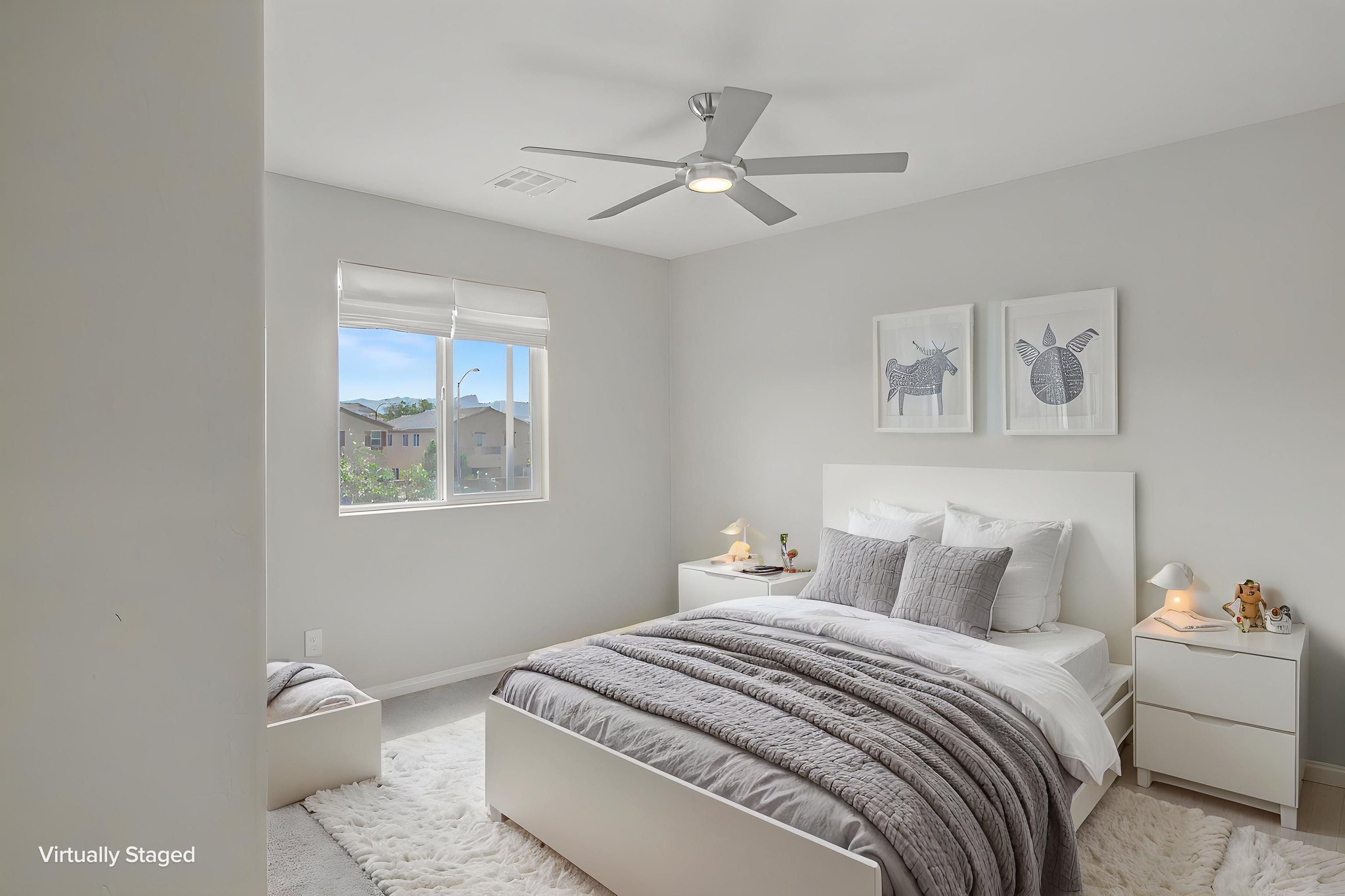 902A6903-furniture-removed virtually staged.jpeg