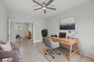 902A6840-furniture-removed virtually staged.jpeg