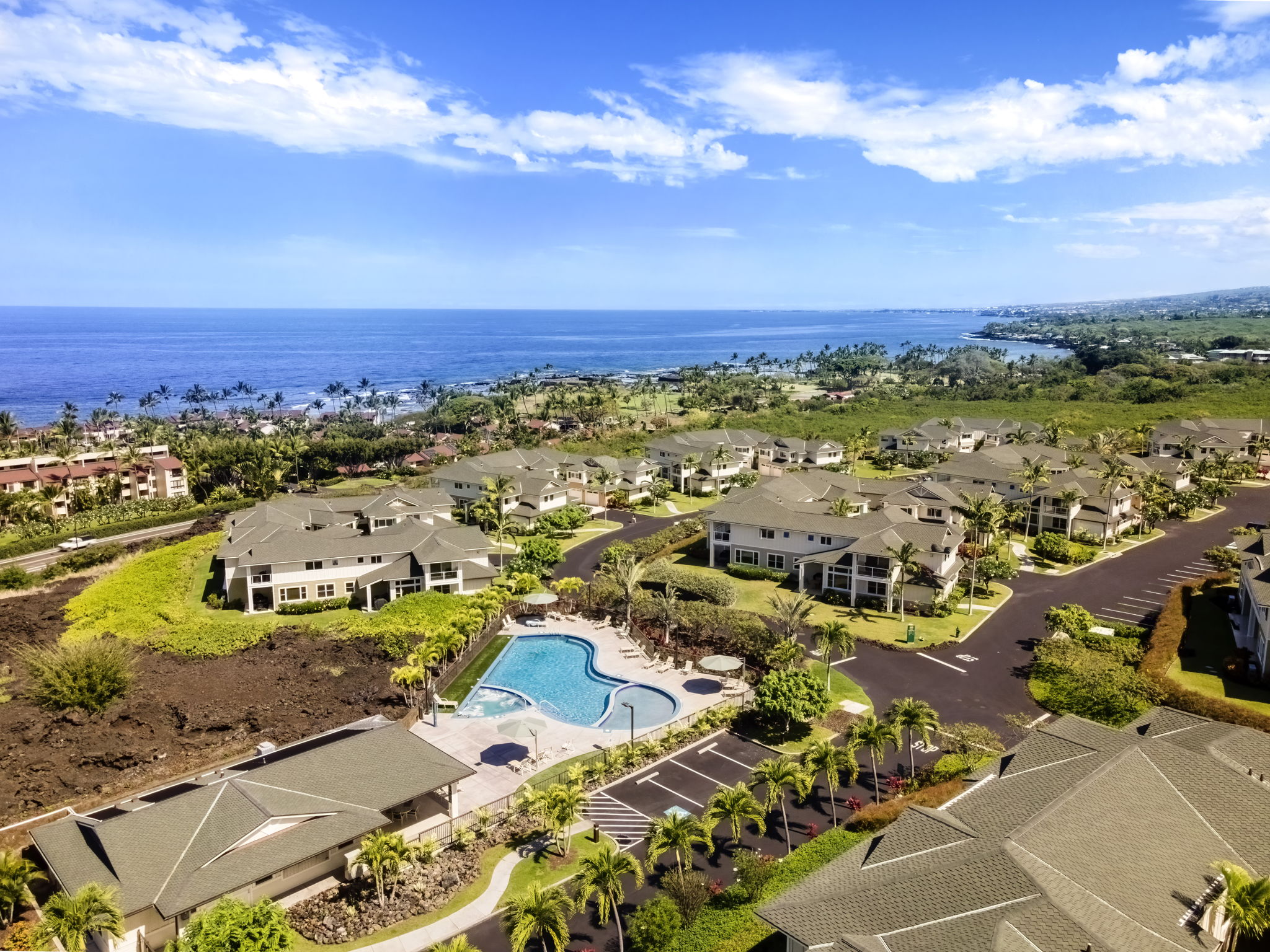 Na Hale O Keauhou Aerial 1