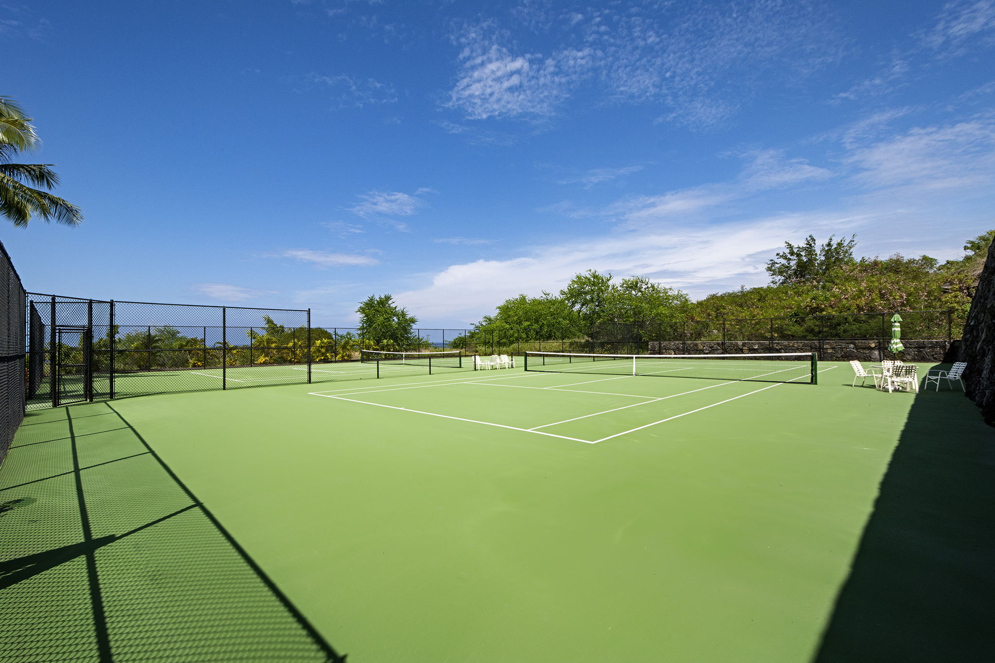 Tennis Courts 2 L