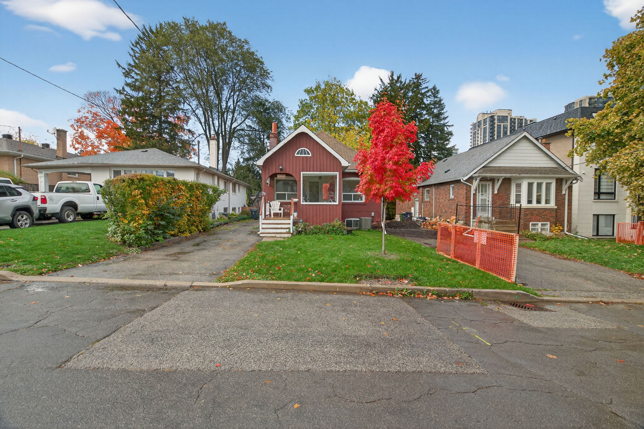 78 Burndale Ave Toronto, ON M2N 1S7