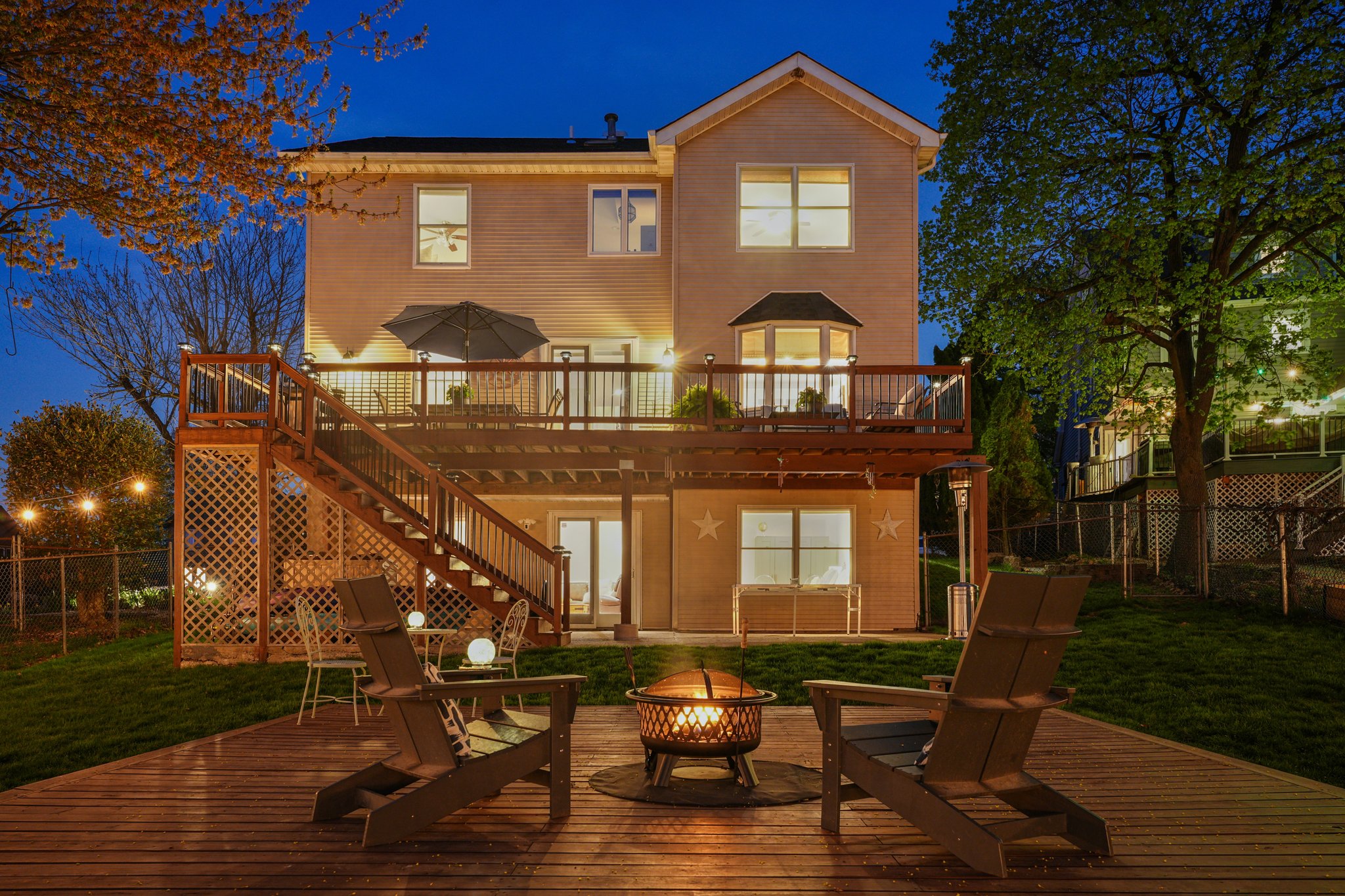 In a town of just under 14,000 residents, life here feels personal, connected, and refreshingly calm - where evenings stretch a little longer and neighbors still wave hello.