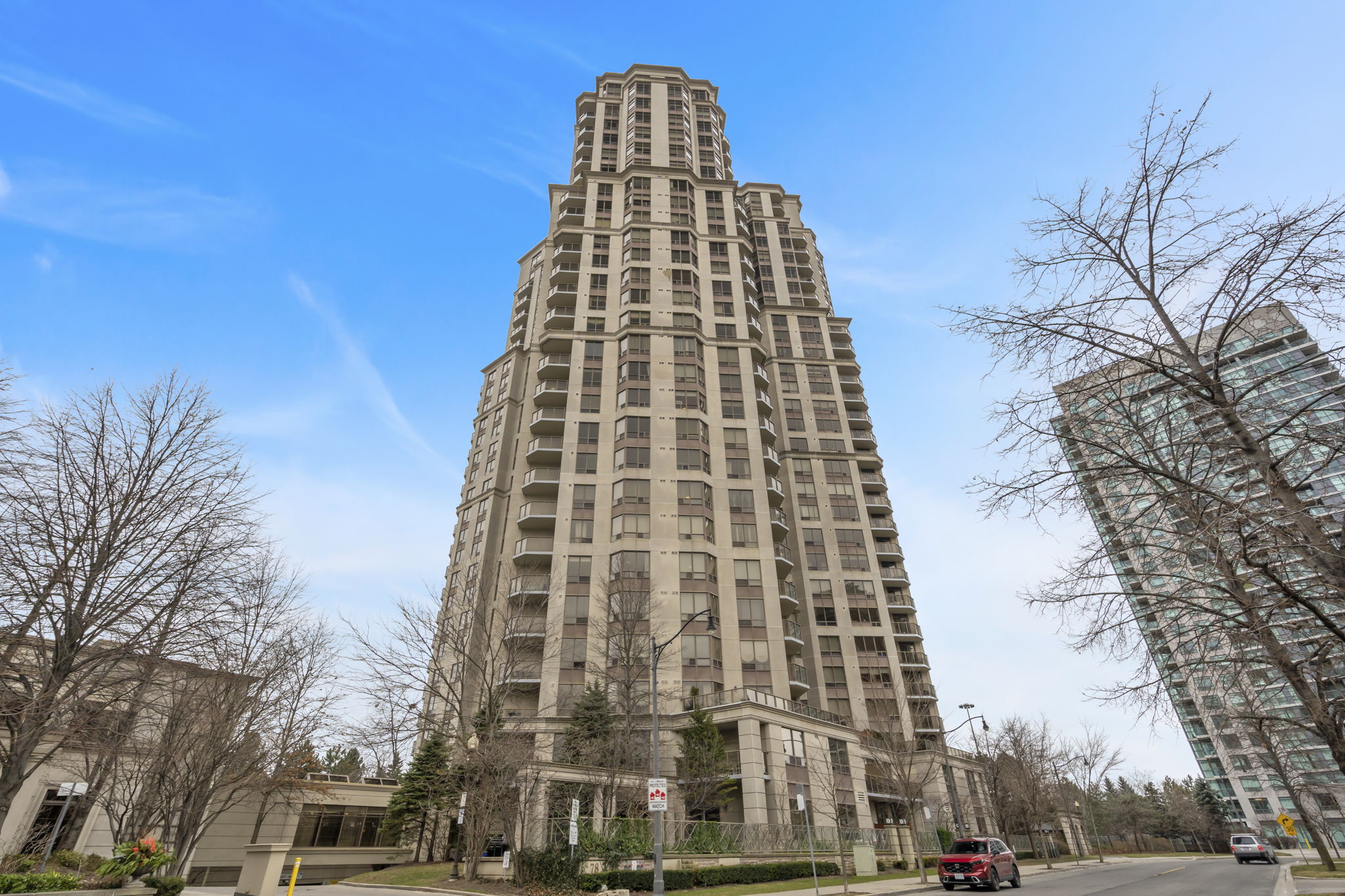 78 Harrison Garden Blvd Unit 2407