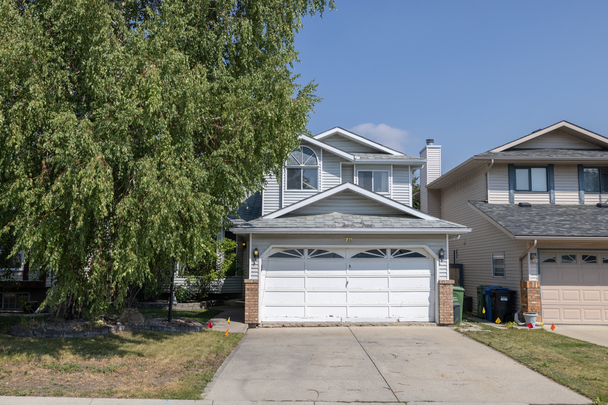 78 Sanderling Rd NW, Calgary, AB T3K 3S4, Canada