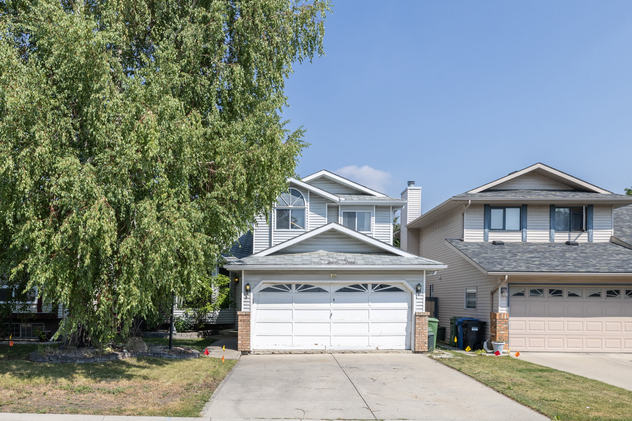 78 Sanderling Rd NW, Calgary, AB T3K 3S4, Canada Photo 2