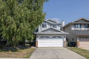 78 Sanderling Rd NW, Calgary, AB T3K 3S4, Canada Photo 0