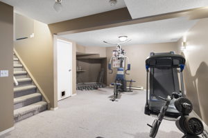 78 Sanderling Rd NW, Calgary, AB T3K 3S4, Canada Photo 38