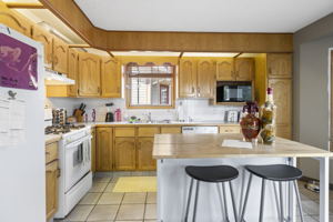78 Sanderling Rd NW, Calgary, AB T3K 3S4, Canada Photo 20