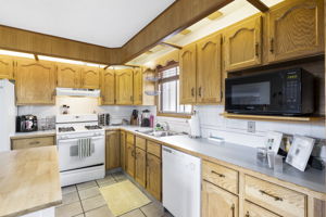 78 Sanderling Rd NW, Calgary, AB T3K 3S4, Canada Photo 17
