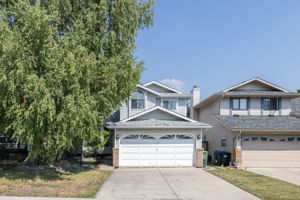 78 Sanderling Rd NW, Calgary, AB T3K 3S4, Canada Photo 1