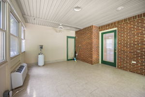  Photo 39