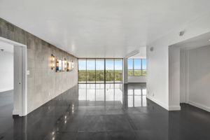 2015 NE 17th Ct, Fort Lauderdale, FL 33305, US Photo 3