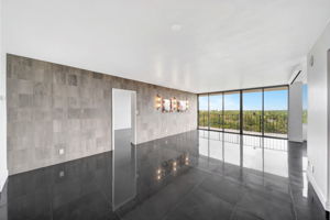 2015 NE 17th Ct, Fort Lauderdale, FL 33305, US Photo 4