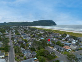  Photo 48