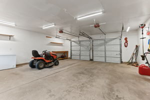  Photo 49