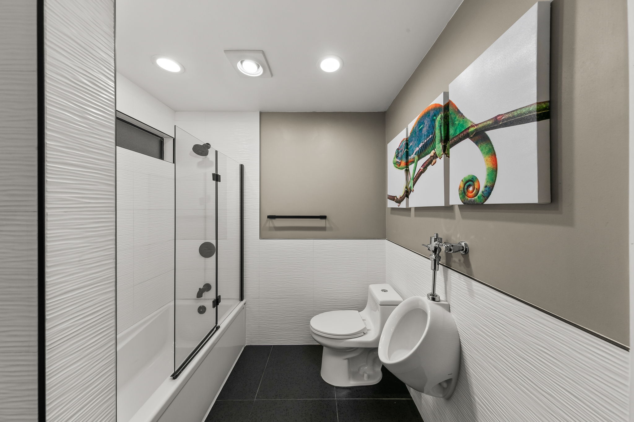 780 Singing Vista Dr-20