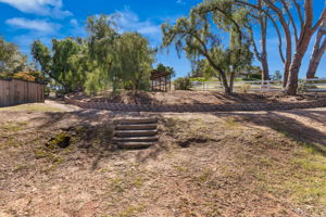 780 Singing Vista Dr-89