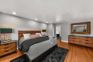 780 Singing Vista Dr-9