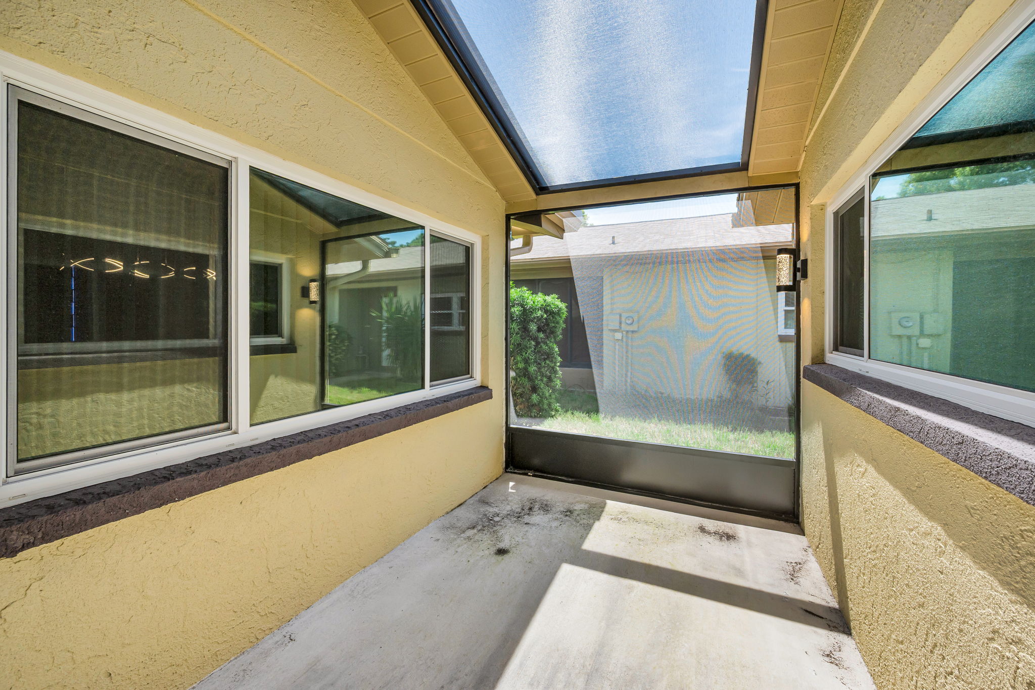 Screened Patio