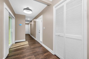 Foyer1a