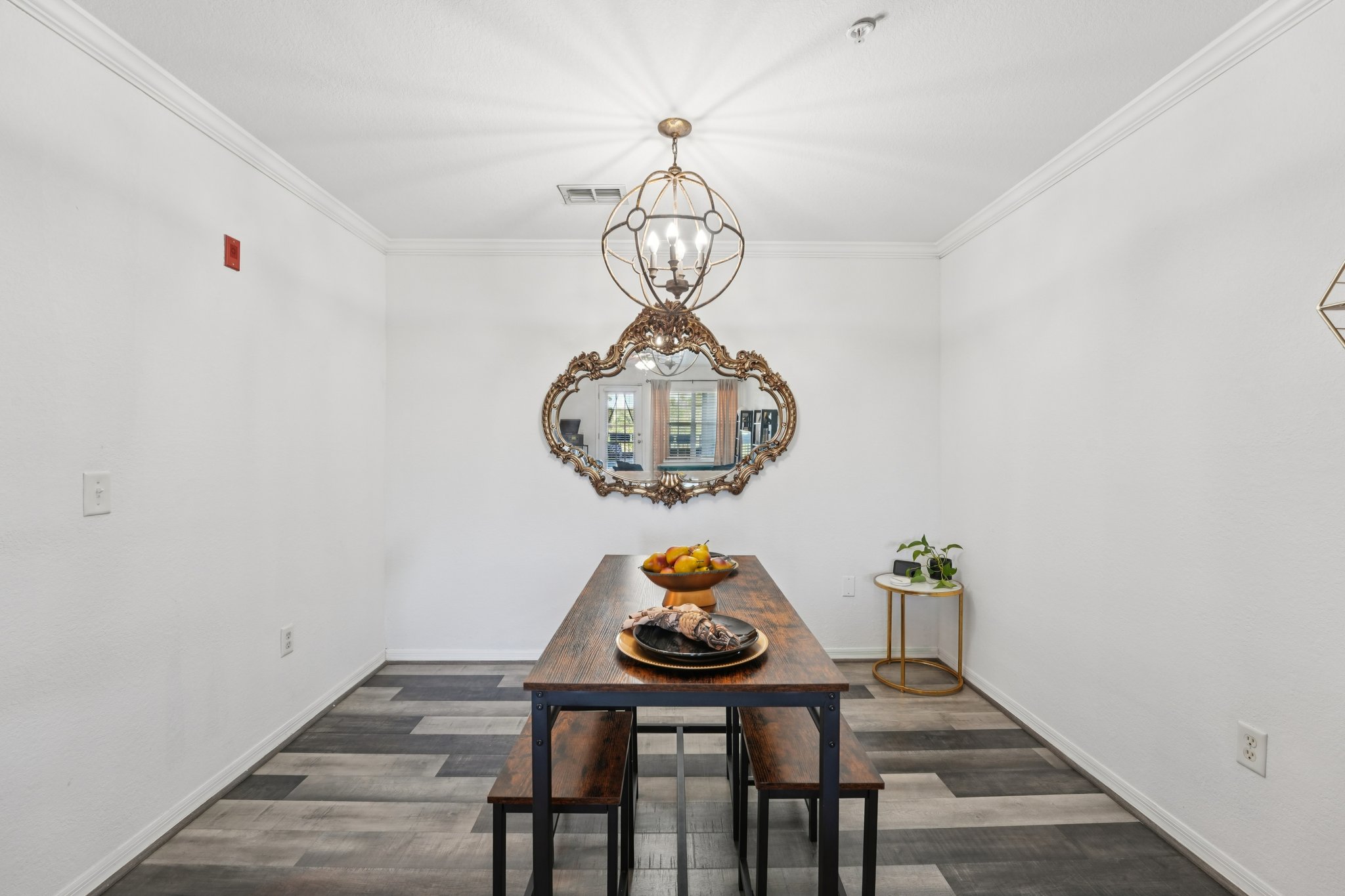 Point Meadows Dr 1434-S2409-010.jpg