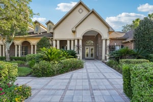 Point Meadows Dr 1434-2409-903.jpg
