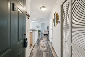 Point Meadows Dr 1434-S2409-006.jpg
